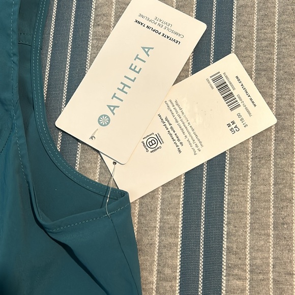 Athleta New w tags vest Sz Medium - Picture 3 of 4